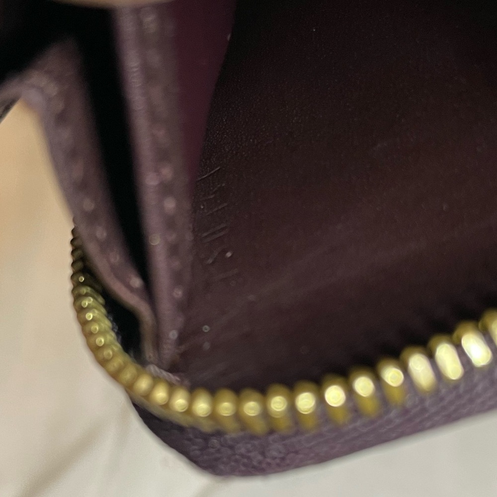 Louis Vuitton Vernis dark purple zippy card holder 💜 - Picture 10 of 10
